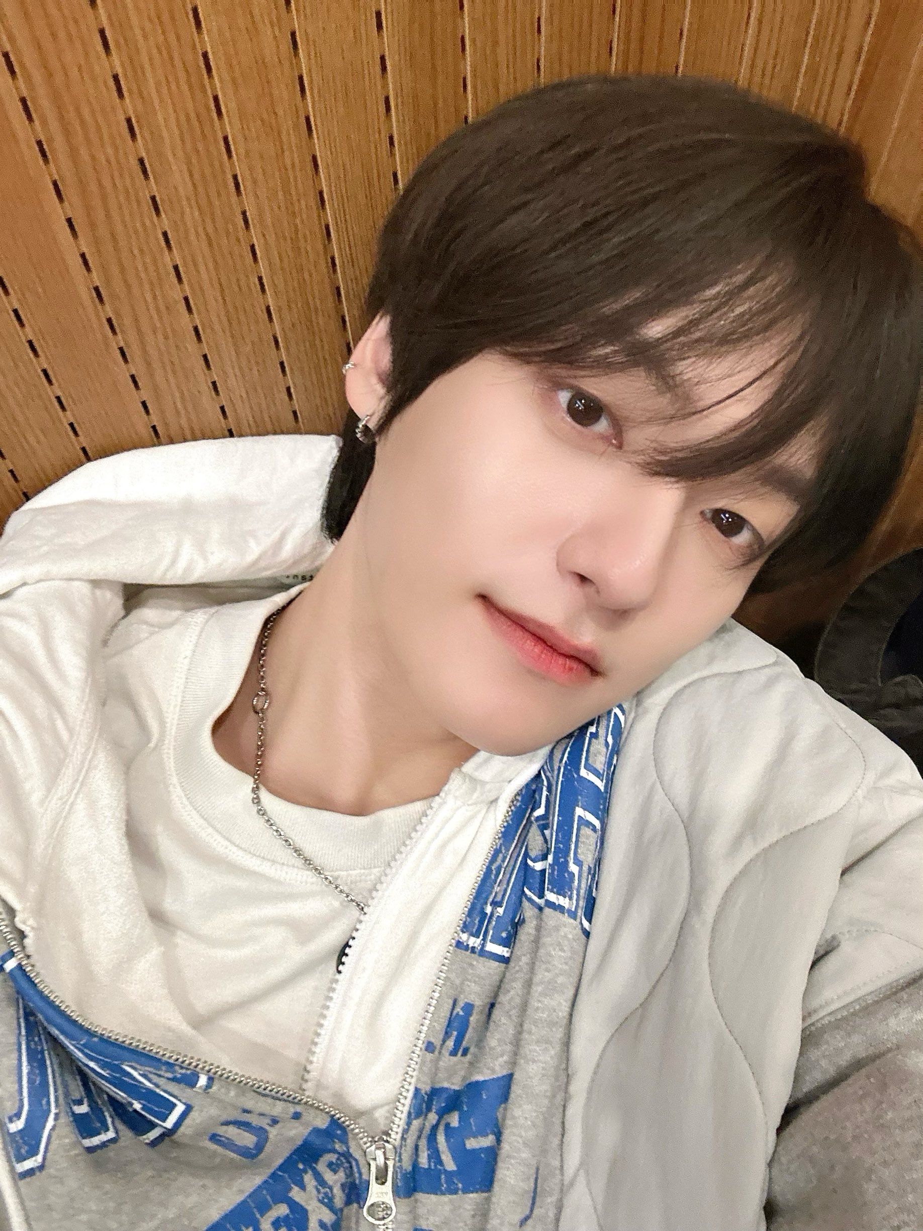 안녕하세요! EPEX 리더 위시입니다.